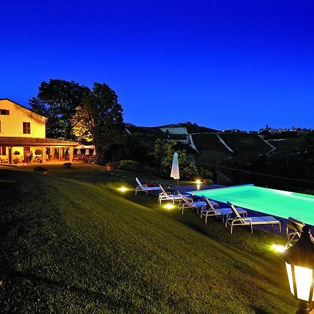 Castel Rocchero La Maraglianaアパートホテル エクステリア 写真