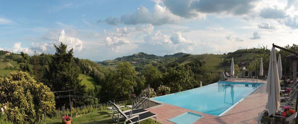 Castel Rocchero La Maraglianaアパートホテル エクステリア 写真